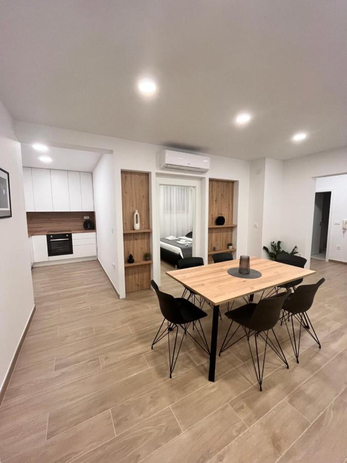 Blue Apartment With Shared Pool Σπλιτ Εξωτερικό φωτογραφία